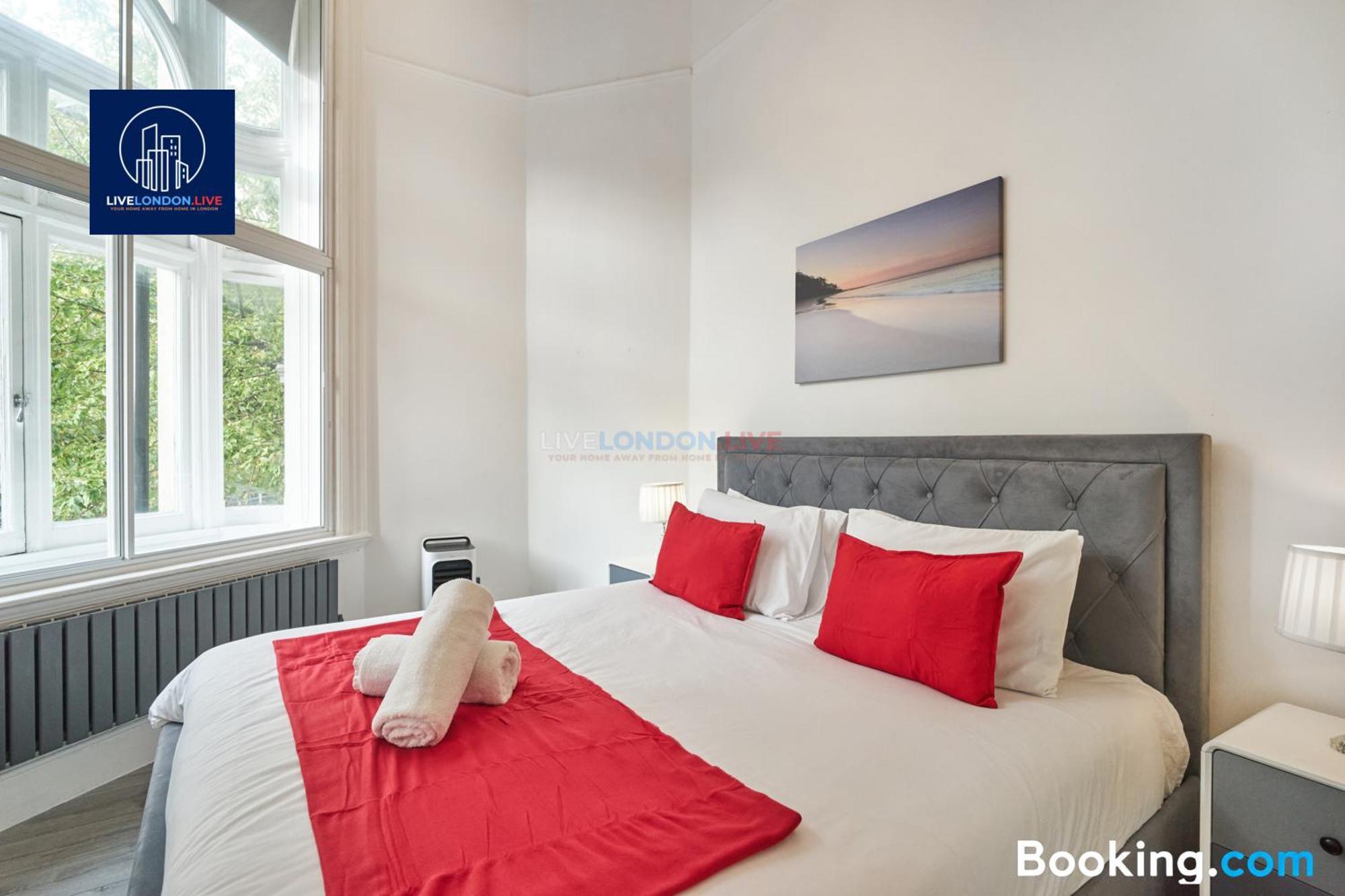 Last-Minute Specials L Sleeps Up To 4 Guests L One-Bedroom Apartment With King Bed And High Ceilings Near Camden By Live London Short Lets & Serviced Accommodation Luaran gambar